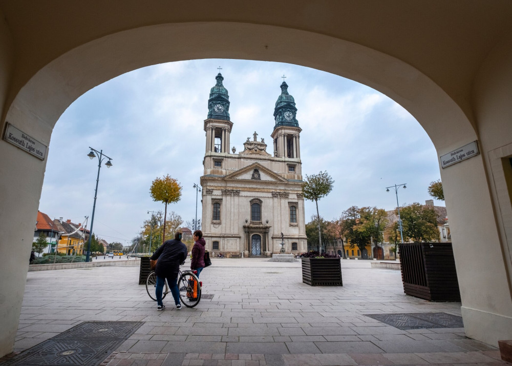 06 009 Szent István-templom