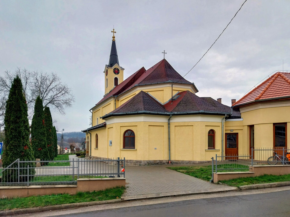 1. a rétsági plébánia reggel nyolckor, a rajtnál