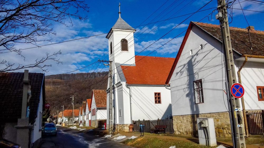 1. Óbánya