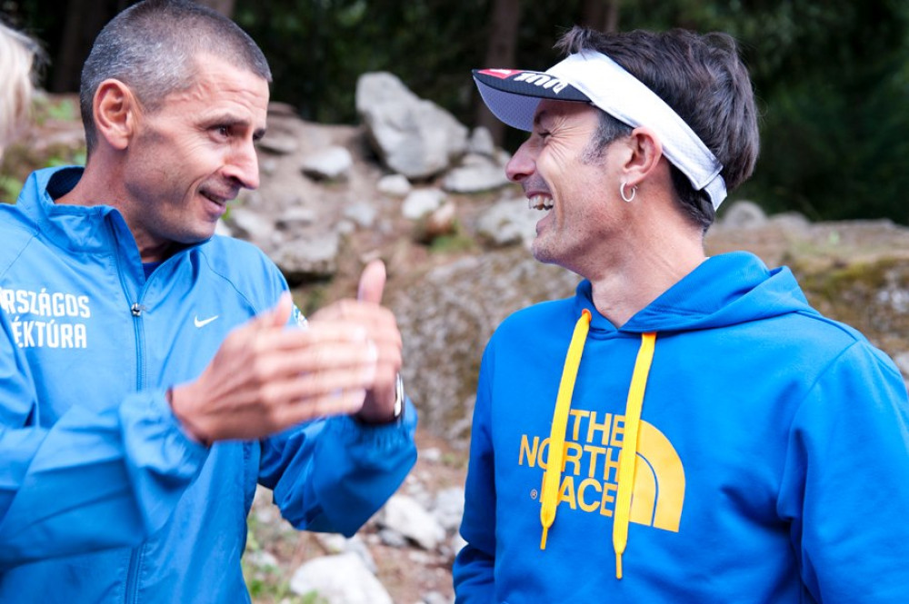 2012-es-ultra_trail_du_mont_blanc-_sebastian_chaigneauval.jpg