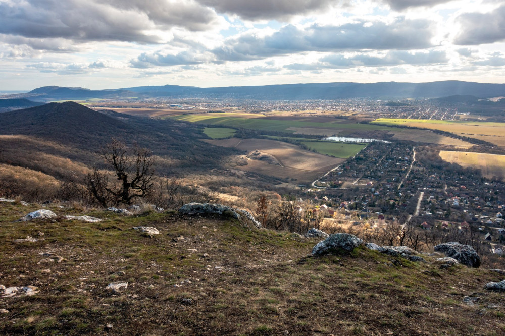 21 Kilátással a Hosszú-hegyről