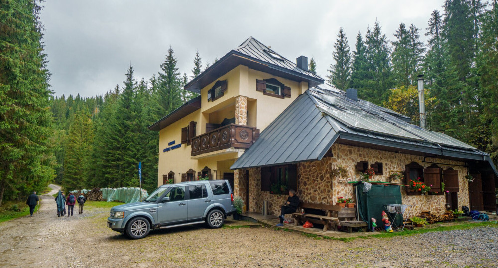 A Csodavár menedékház a Pádis-fennsík oázisa