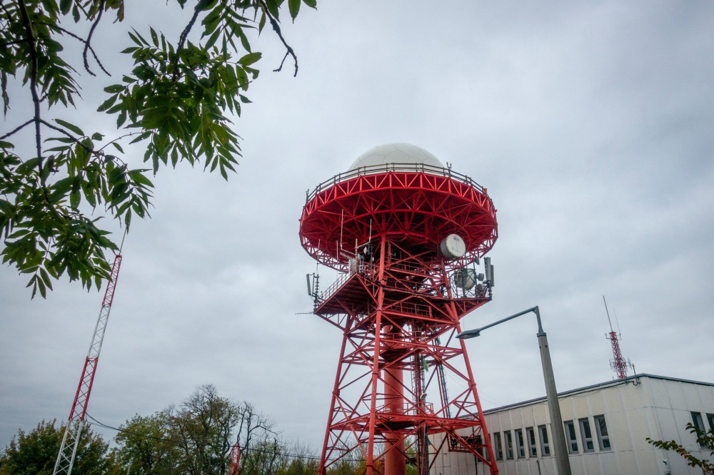 A Kőris-hegyen lévő távolkörzeti radar