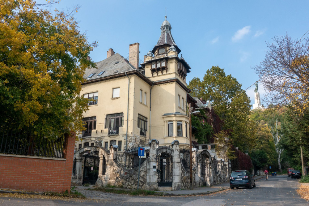 Bayer villa a Gellért-hegyen