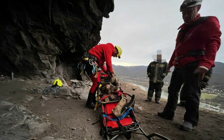 Ismét túrázót mentettek a Remete-barlangtól