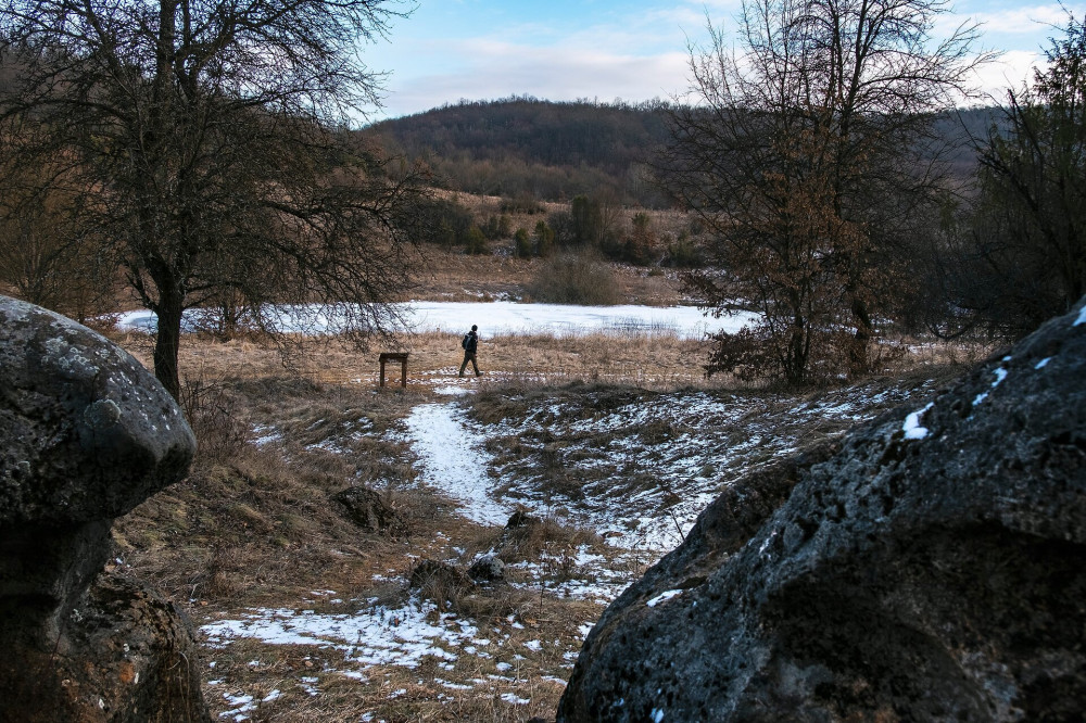 Karsztbarlangok nyomában tematikus turistaút