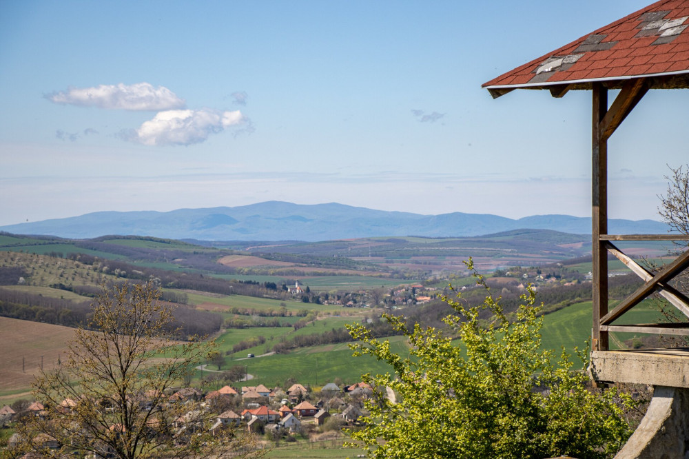 kilátással a Börzsönyre (2)