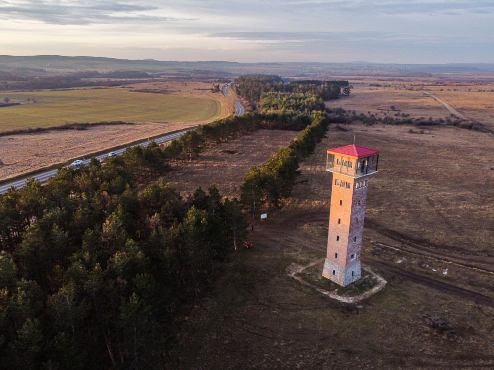 Kilátó Nagyvázsonyi Katonai torony-kilátó