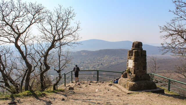 Kő-hegyi barangolás