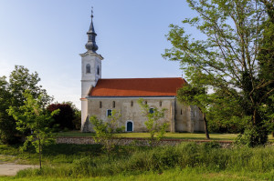 Meditatív túrák Árpád-kori templomokhoz