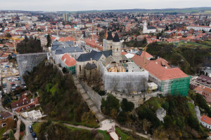 Megújul a veszprémi várnegyed