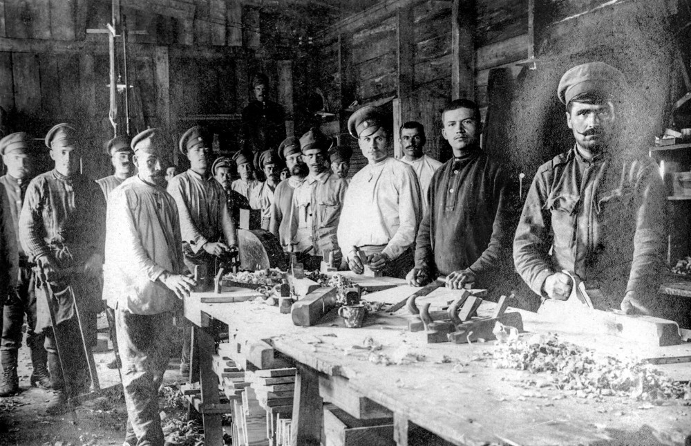 Munka a tabori asztalosmuhelyben NAGY FOTO Savaria Múzeum