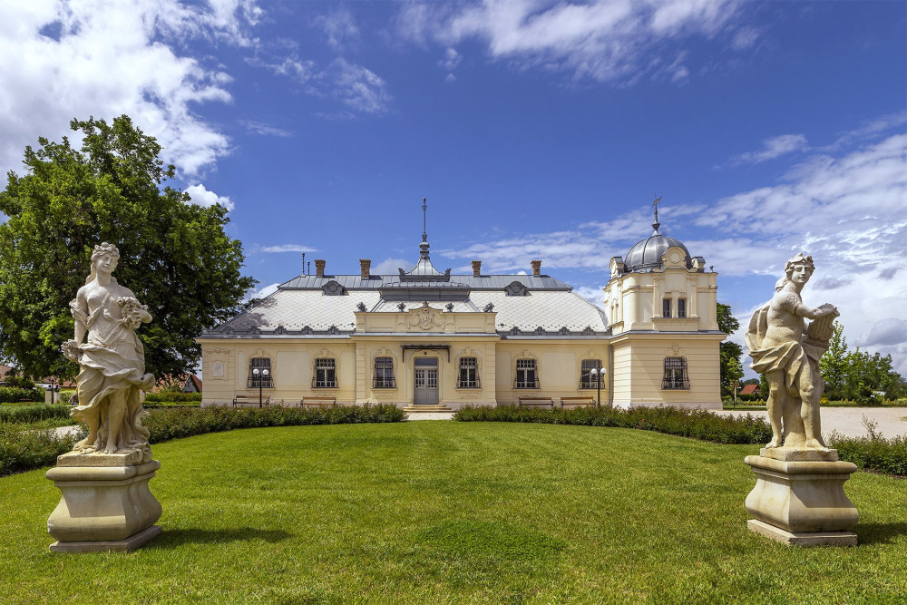 NYITOKEP Halasz-kastely-1-FOTO-Gulyas-Attila