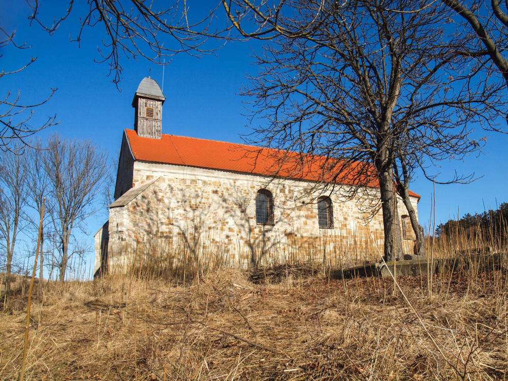 P1237536_Szent Márton-templom délről_FOTO-JA