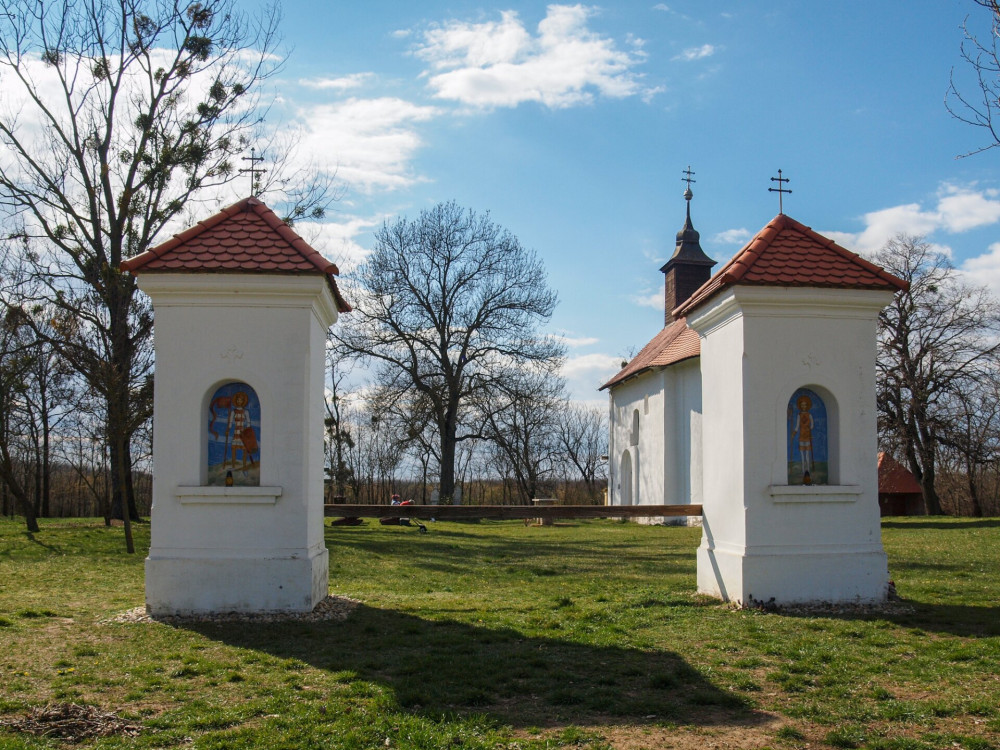 P3218686_Fehér Mária-kápolna_Buzsák_FOTO_JA