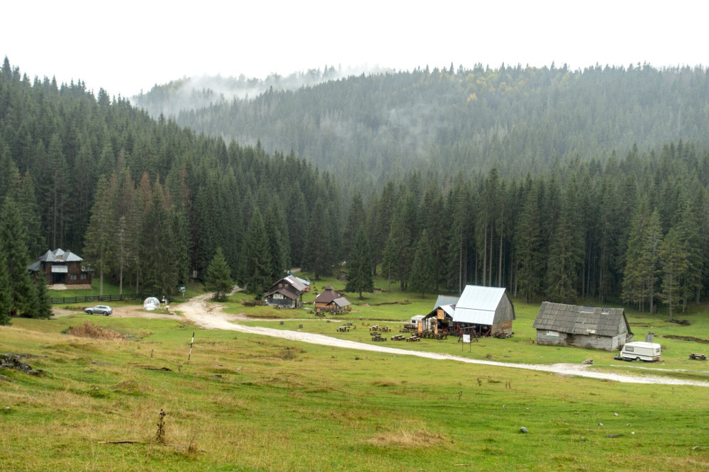 Pádis-fennsíik, Glavoj-rét