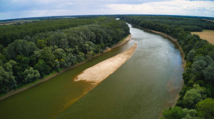 Rendkívüli aszály: van, ahol szinte félig kiszáradt a Tisza