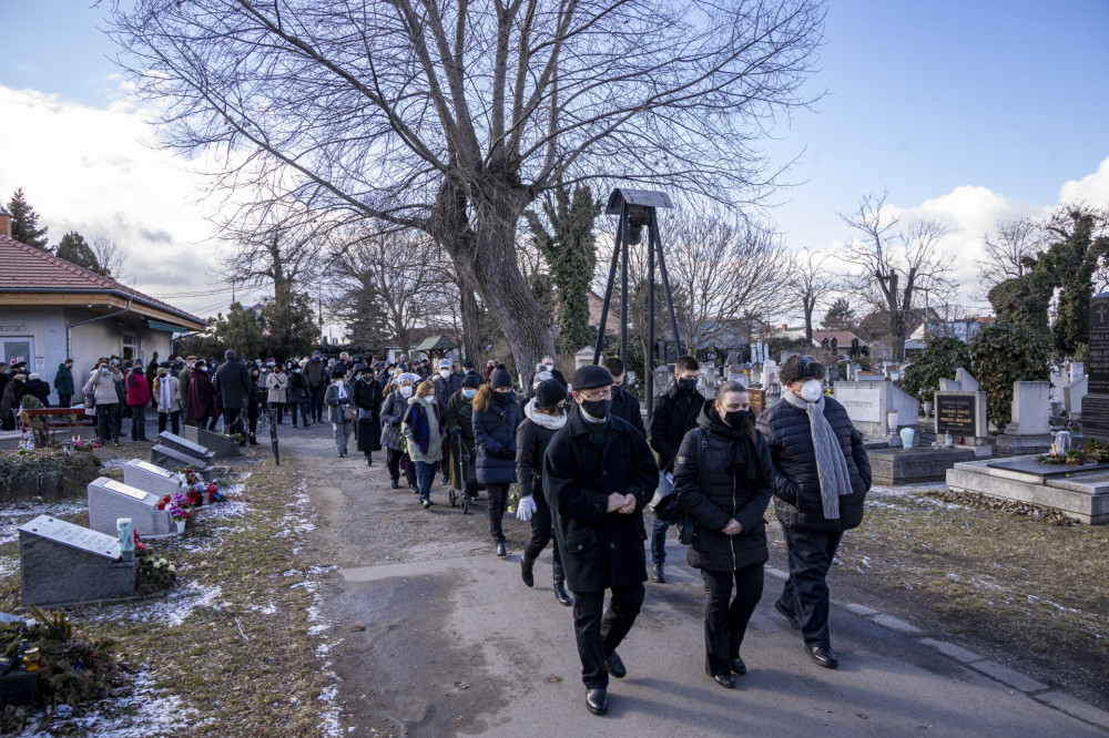 Thuróczy Lajos temetése a Rákospalotai temetőben