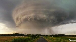 Valószínűleg tornádó ért földet Tápiószőlősön és Tápiószelén