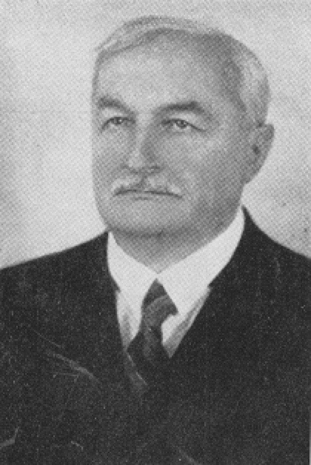 zsembery_gyula_mtsz100.jpg